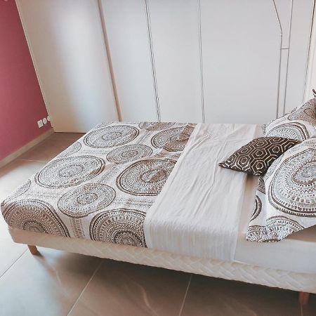 Agreable Sejour A 10Mn De La Mer Theza 외부 사진